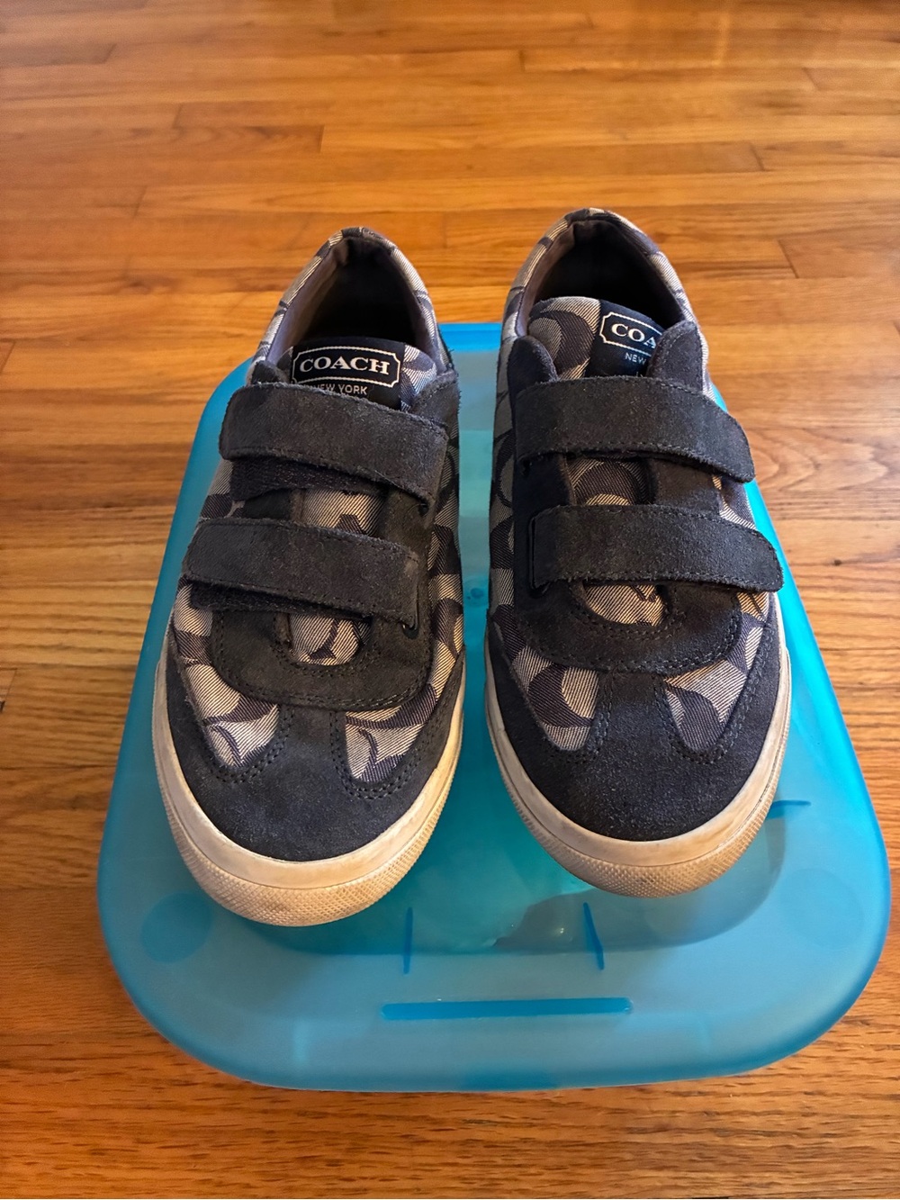 Coach Women’s  Navy Signature Velcro Sneakers size 7 1/2